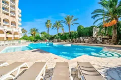 Le 497 - Vue Et Piscine Apartment
